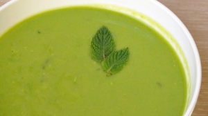 Vellutata di piselli e menta